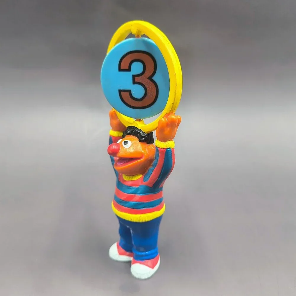 Applause vintage ernie